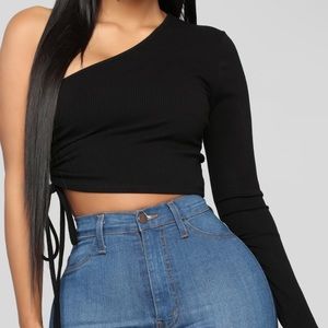 NWT Fashion Nova One Shoulder Long Sleeve Top Small